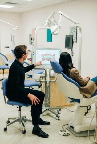 {{brizy_dc_image_alt imageSrc=